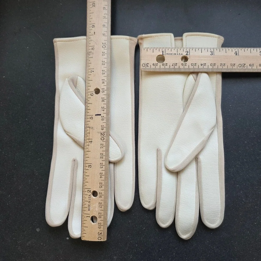 NEW 1960s Faux Leather Gloves OS Cream Vinyl Nylon Stretch Buckle Vintage Japan